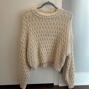 Universal threads chunky knit sweater